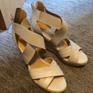 Cream/white wedge sandals